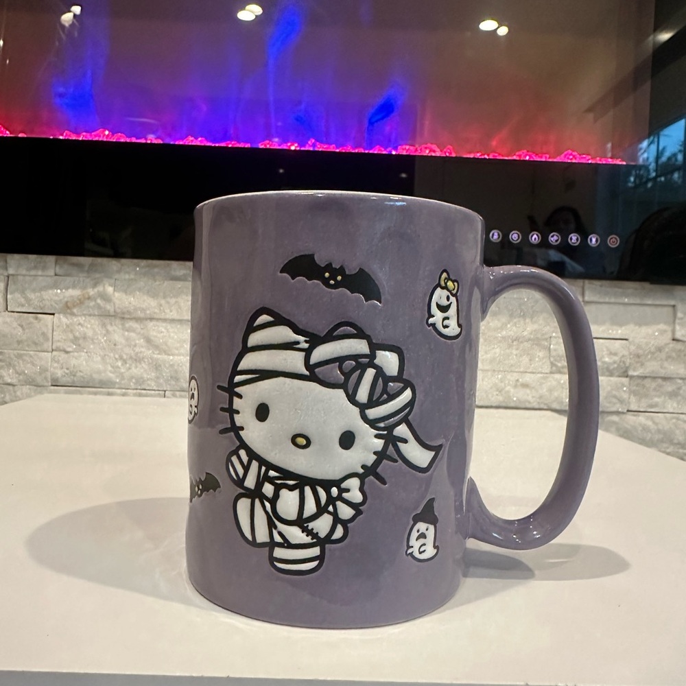 Hello Kitty Halloween Mummy Mug